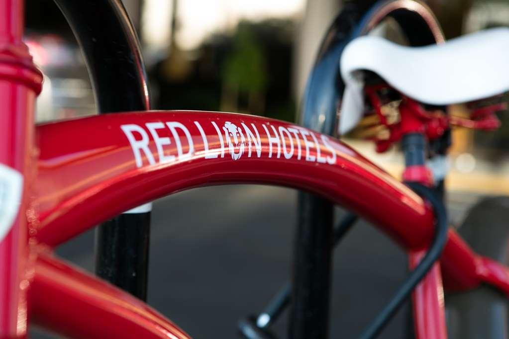 Red Lion Hotel Redding Udogodnienia zdjęcie