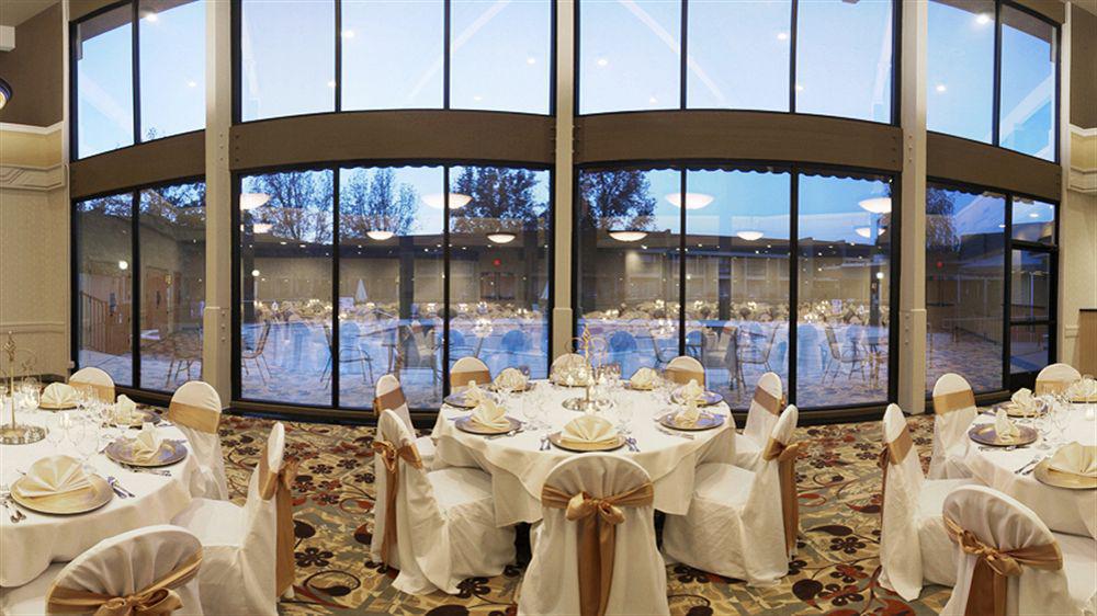 Red Lion Hotel Redding Zewnętrze zdjęcie